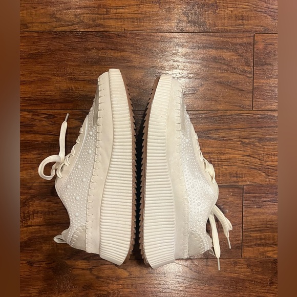 Nicole Miller Brita Pearl Platform Sneakers - Picture 2 of 8